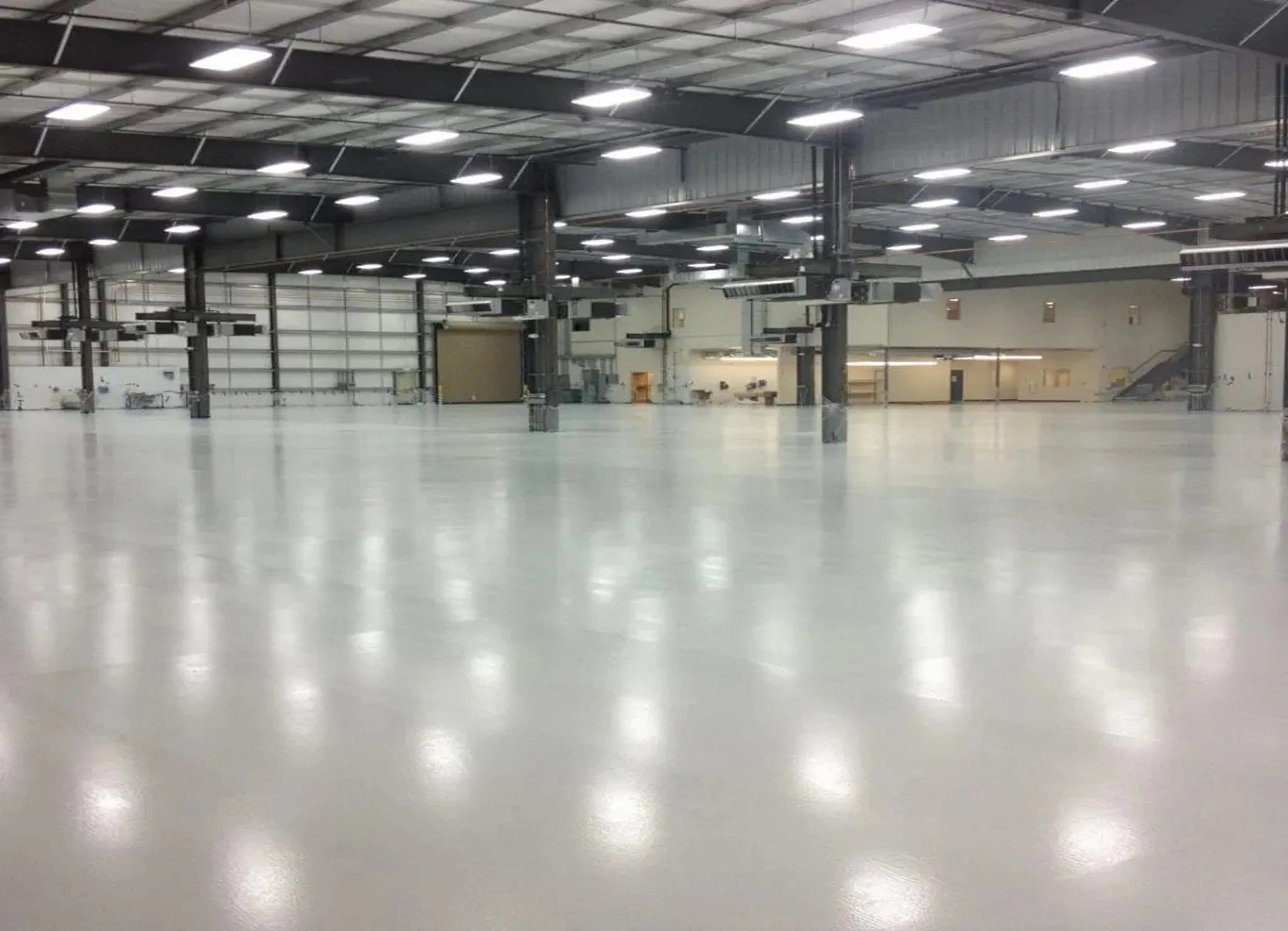 Epoxy floor coating for increased durability and safety in a warehouse